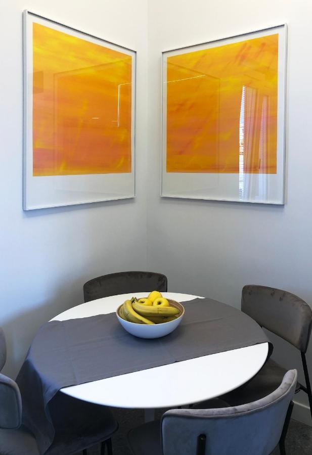 Lily Apartment Napoli Luaran gambar