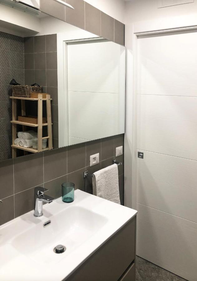 Lily Apartment Napoli Luaran gambar